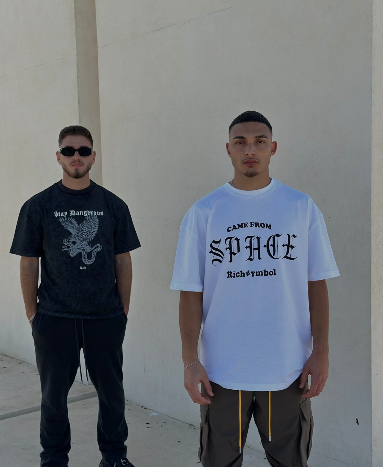 Oversized T-SHIRTS