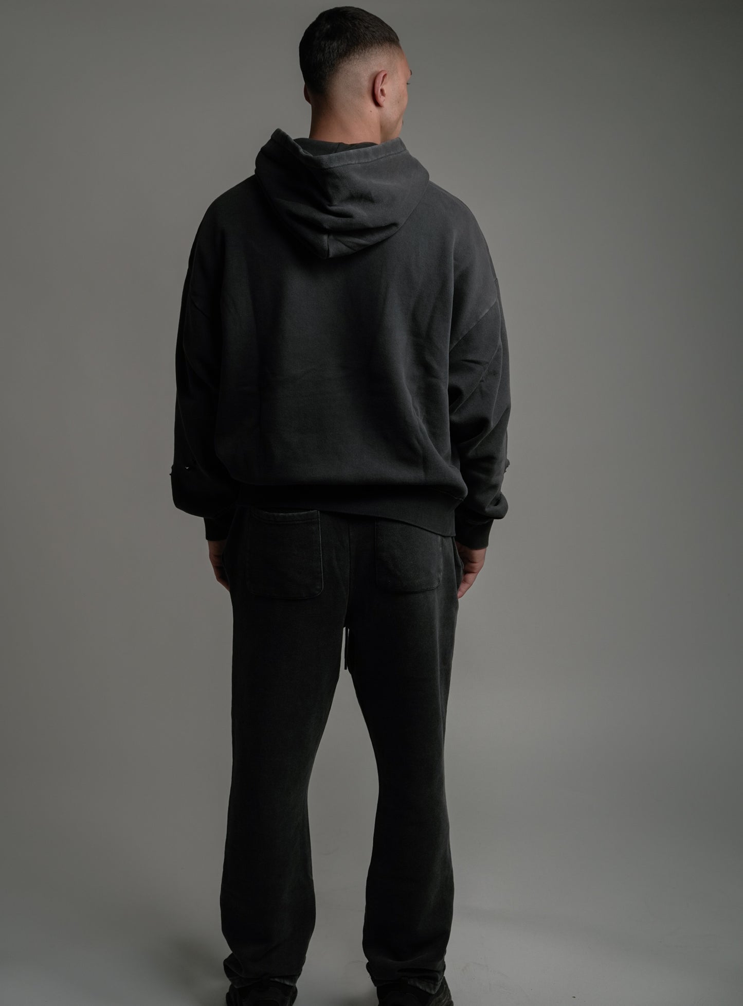 VINTAGE HOODIE - WASHED BLACK
